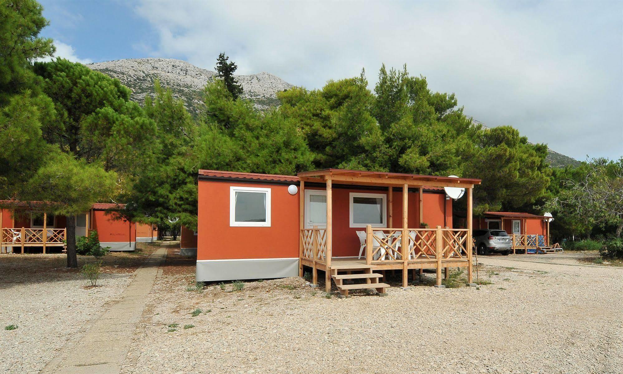 Camp Perna Hotel Kuciste Exterior photo